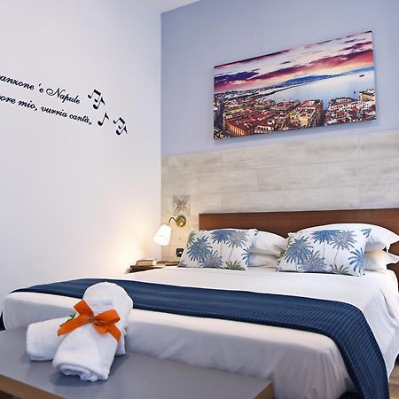 La Dimora Luca Giordano Bed & Breakfast Наполи Екстериор снимка