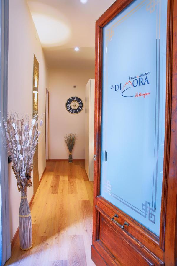 La Dimora Luca Giordano Bed & Breakfast Наполи Екстериор снимка